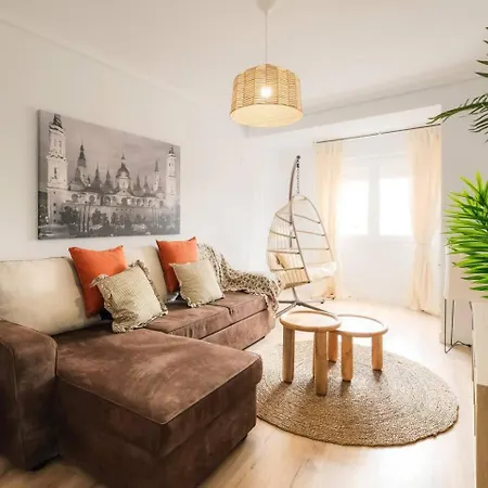 Casa Jesús Ps5 Juegos Niños Wifi 6 Pax Apartamento Zaragoza