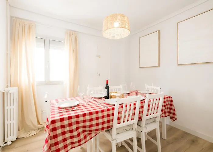 Casa Jesus | Ps5 | Juegos Ninos | Wifi | 6 Pax * سرقسطة